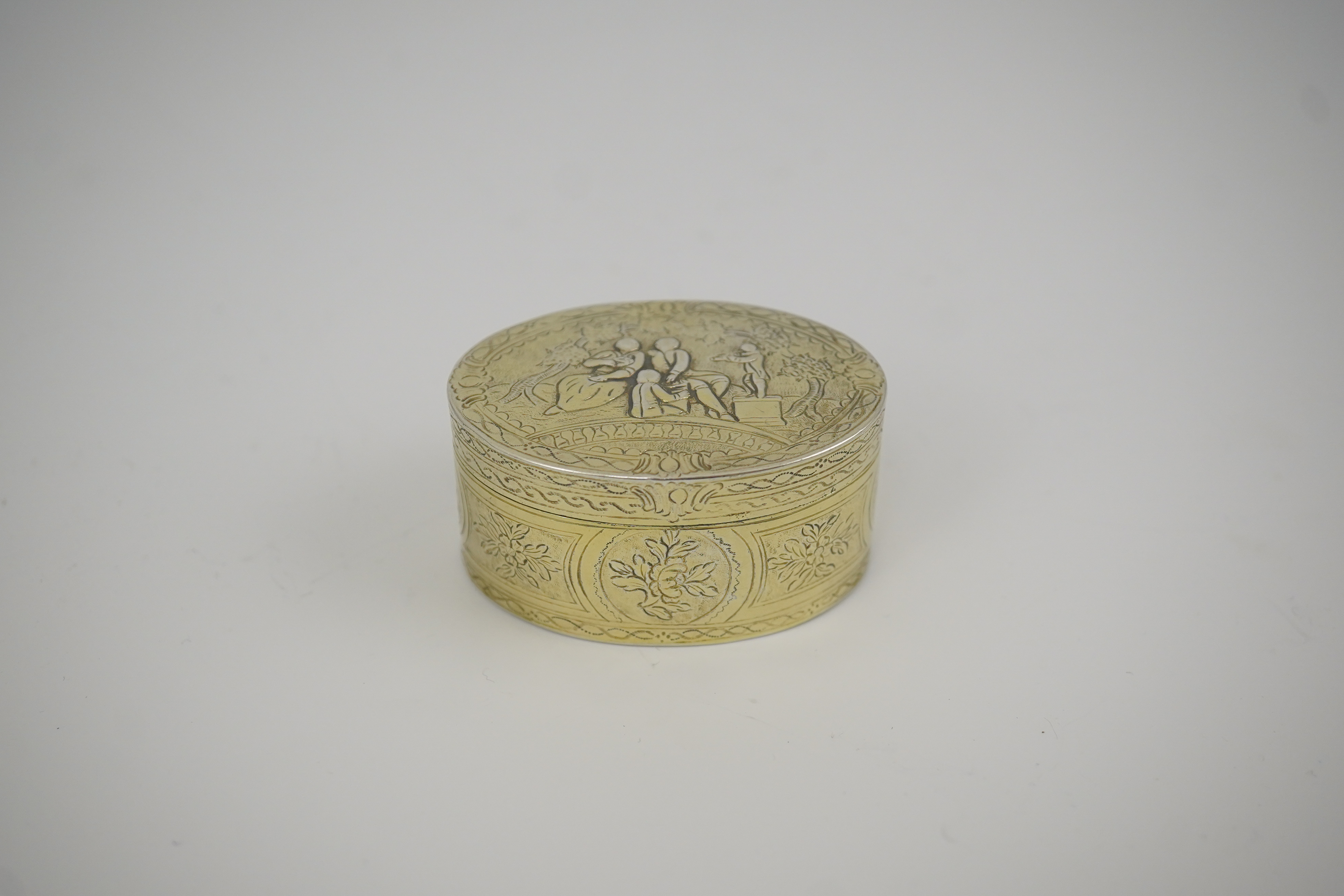 A 19th century Continental silver gilt oval snuff box